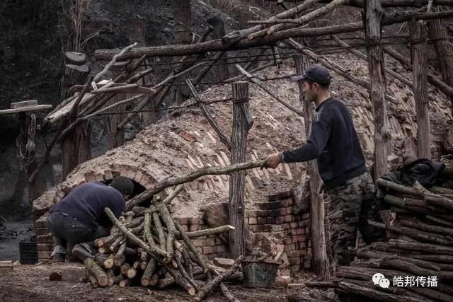 为什么烧木炭不直接烧木头 为何烧木炭不直接来烧木头，为什么烧木炭不直接烧木头（烧炭）