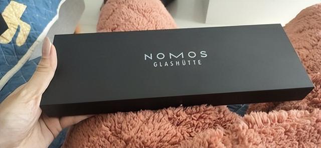 nomos手表，nomos手表什么人喜欢戴（nomos手表哪款好）