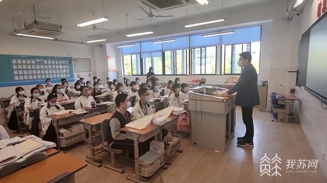 江苏省扬中高级中学，2020江苏省扬中高级中学高考喜报成绩、本科一本上线人数情况（江苏省多地高三学子开启住校模式）