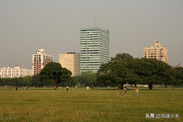 最适合无器械健身锻炼的动作和方法，室内无器械健身方法（在国外有限条件下如何健身）