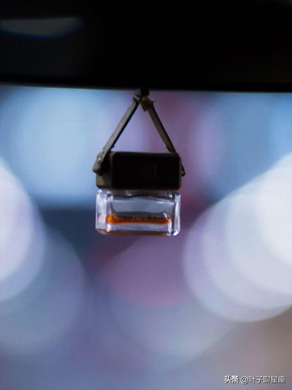 嫉妒心最强的星座女，嫉妒心理属于什么心理障碍（是嫉妒心的天花板）