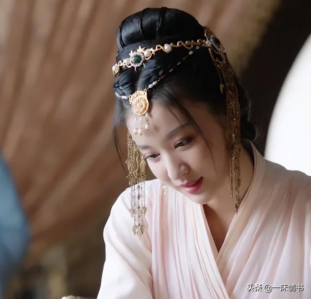 友情客串是什么意思，友情出演和友情客串是什么意思（她凭什么成为顶流收割机）