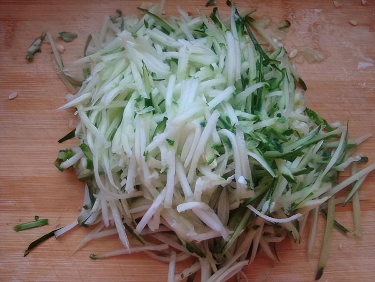 黄瓜怎么做好吃，冬天黄瓜怎么做好吃（大厨教你黄瓜的4种美味做法）