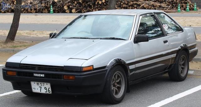 ae86是什麼車,拓海開的ae86是什麼車(豐田花冠ae86介紹)