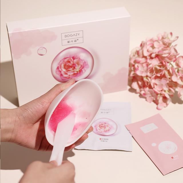 胶原面膜的作用，胶原面膜真的可以瘦脸吗（柏卡姿玫瑰胶原面膜）