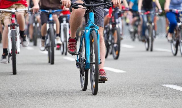 自行车的构造，自行车的构造图解（自行车是怎样发明的）