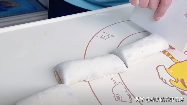 香酥芝麻烧饼的做法和配方，正宗油酥烧饼的做法和配方（分享自制麻酱烧饼）