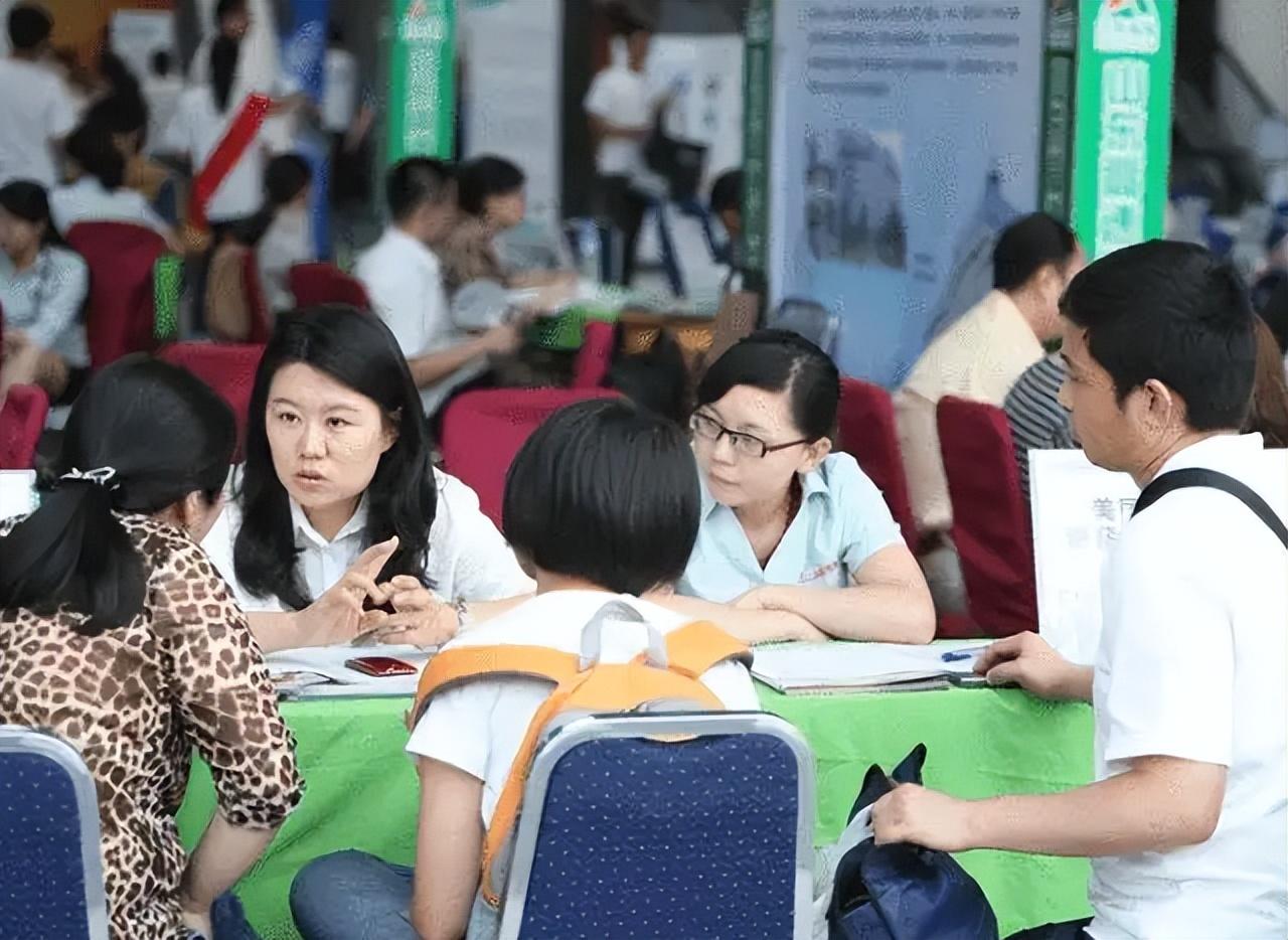 私立中学和公立中学的区别（当了老师才知道）