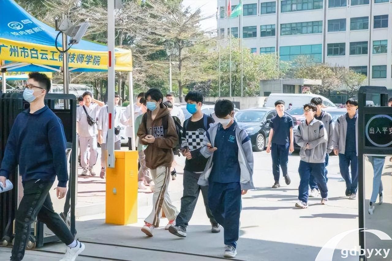 广州白云职业学院（广东中职学校名单）