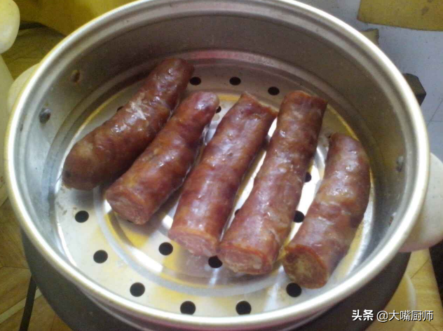 香肠太硬怎么变软，如何把干香肠回软（不能直接冷冻保存）