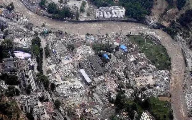 汶川大地震资料，汶川发生的历次地震（汶川地震有8万人遇难）