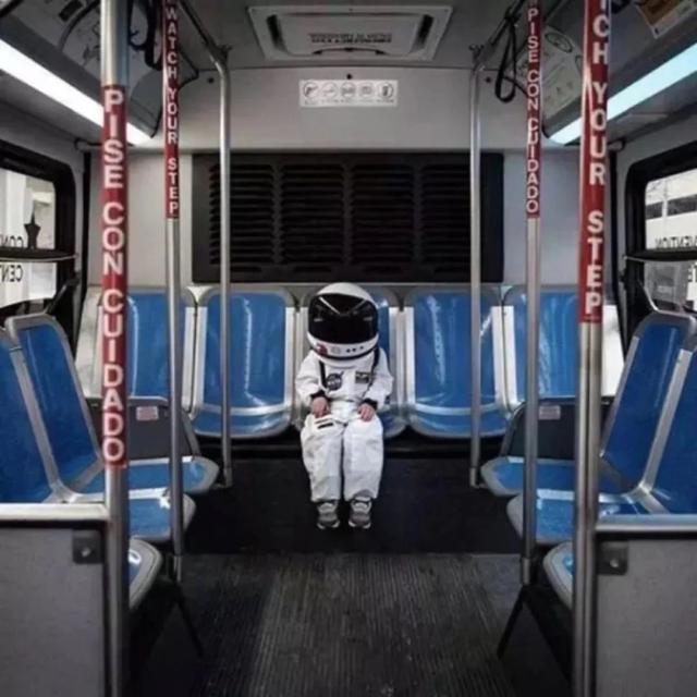 『ポ森』可爱宇航员精选头像微信，『ポ森』可爱宇航员精选头像（最新很火的宇航员来了）