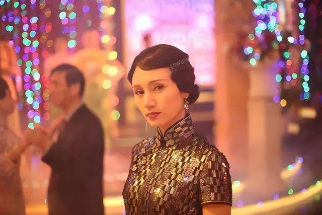 深眼窝为什么漂亮，女生眼窝深好看吗（眼窝深、鼻梁高）