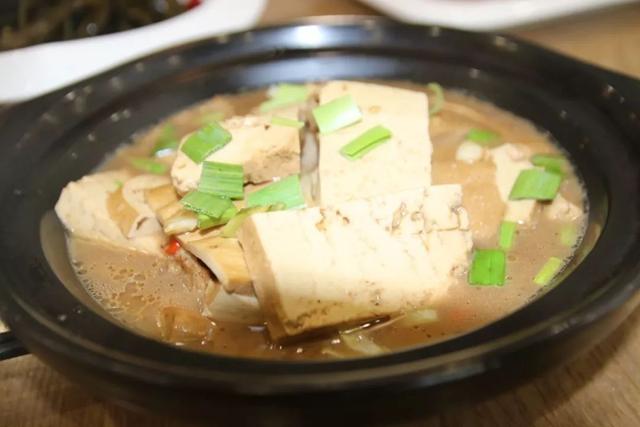 吉林市有哪些著名的小吃，来自吉林各地区的经典美食小吃