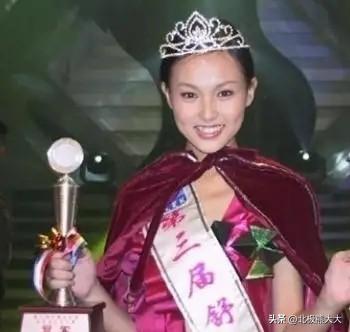 唐嫣当初跟霍建华恋爱过吗，“双面甜心”唐嫣的上位史