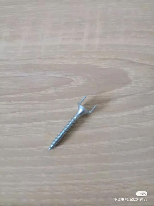 踢脚线尺寸，踢脚线怎么量（你们家因为踢脚线翻车）