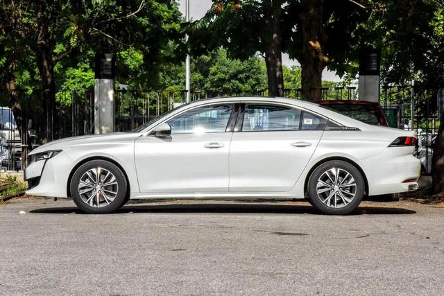 20万以内买什么车好，20万左右买什么车好（盘点20万内的三款冷门好车）