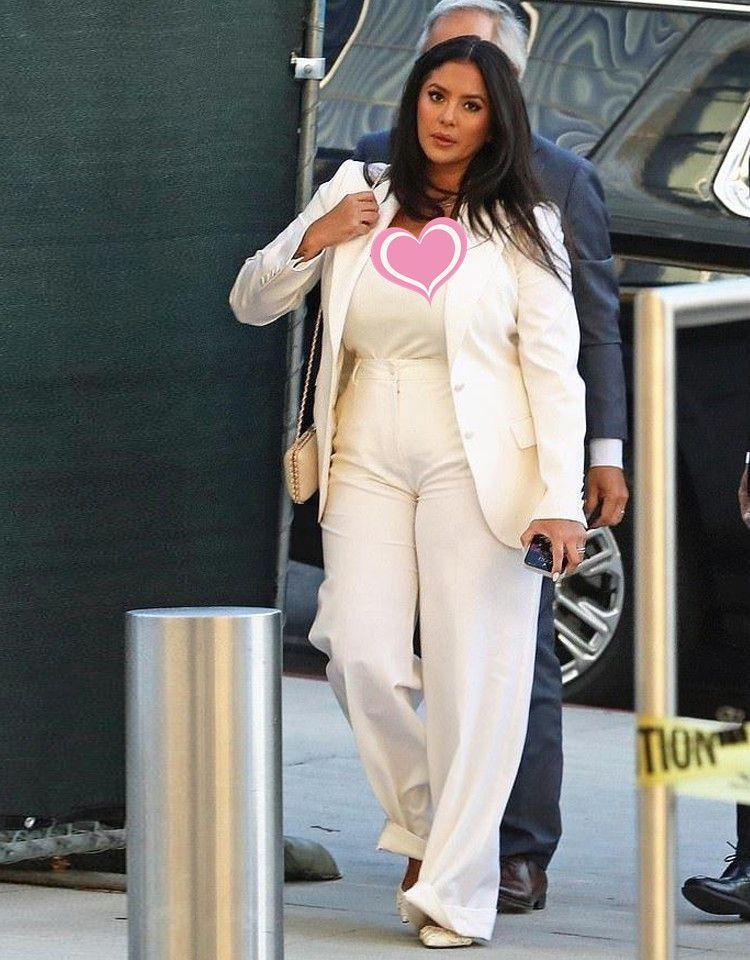 瓦妮莎的性感,从不会"藏起来"!那些大臀,大胸,这样穿很高级