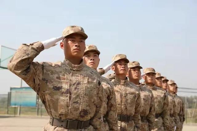 当兵复检的通过率大吗，当兵初检过了复检的通过率大吗（为什么现在想当兵这么难）