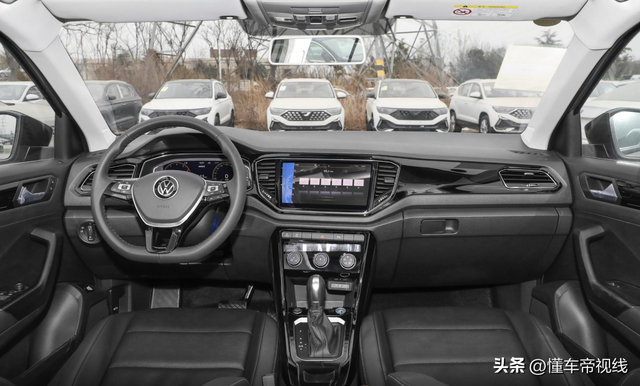 大众t-roc新款国内上市，新款大众T-ROC探歌实车曝光