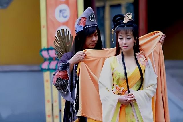 盘点活佛济公十大天神，济公仅排第三，胭脂仙子浴火重生天下无敌