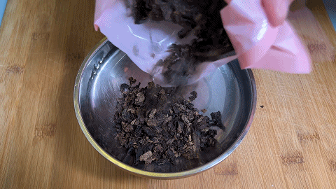 梅菜干怎么做好吃，梅干菜都怎么做好吃（鸡蛋嫩滑入味带着干香）