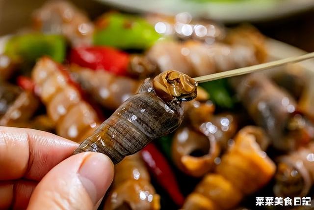 芥末鱿鱼的做法，芥末拌的烤鱿鱼怎么做（烫5秒就上桌，鲜嫩弹牙）