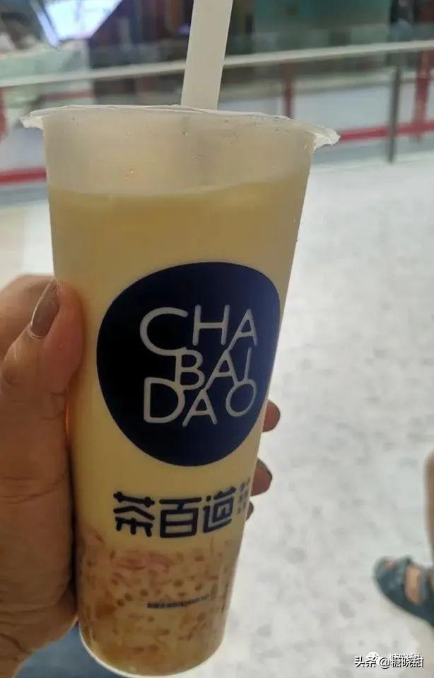 比较出名的奶茶店排行，排名前十的奶茶店（终于找到了夏天的“解药”）