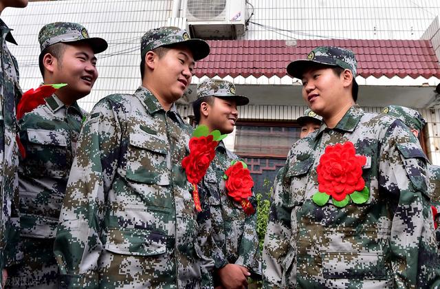 当兵3月份走和9月份走的区别，征兵报名网上报名2022时间（当兵2转5、5转8、8转12和12转16年难度系数一样吗）