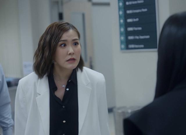 最新tvb电视剧，tvb最新电视剧有什么（朱晨丽被方力申热吻到嘴唇变形）