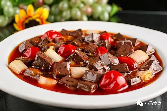 川味红烧肥肠怎么做，川味红烧肥肠的家常做法大全（这些做法值得大家参考）