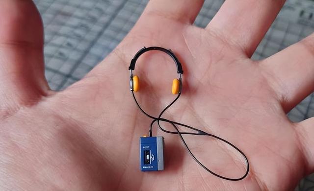 梦到死去的同学，梦见同学去世是怎么回事（母亲自学3D建模替他接单）