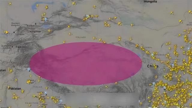 客机一般飞行高度是多少，民航飞行高度大概是多少米（也不敢从西藏上空飞过）