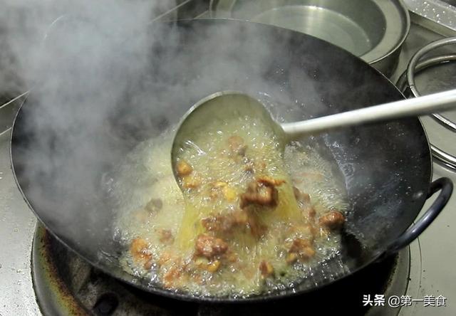 四川人爱吃的家常菜，四川最常吃的家常菜（四川最出名的8道经典名菜）