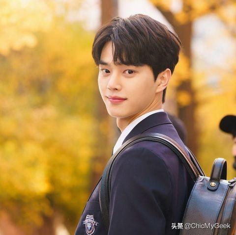 韩国建国大学（帅到被叫）