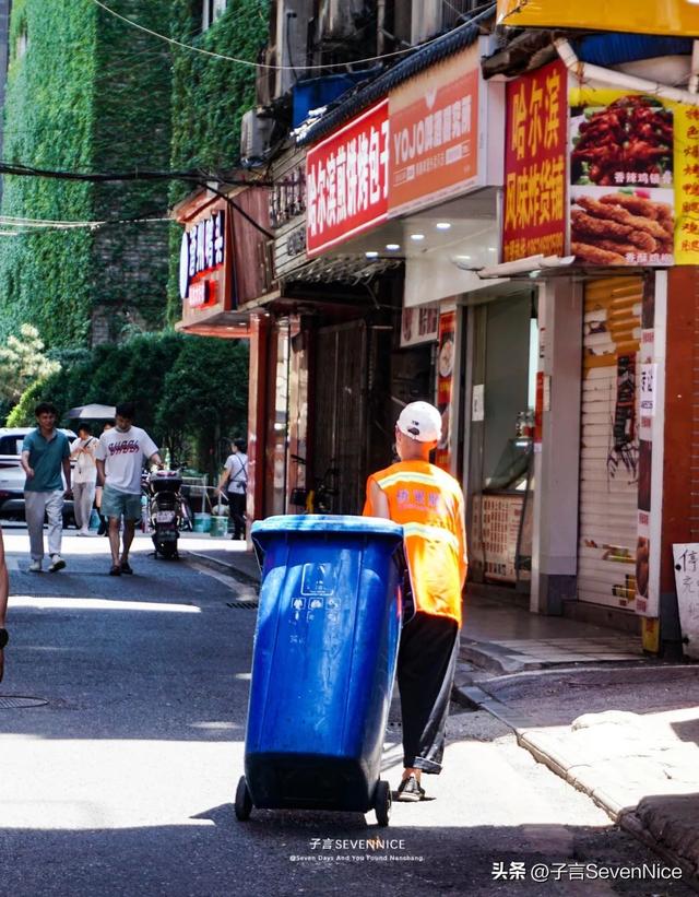 唯美有意境的女生背影图片  路还长 背影要直要美，女生背影唯美图片高清 意境（每张照片的背后是一个怎样的故事）