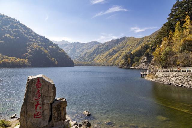 青海旅游景点，青海游玩攻略︱到青海游玩必去的10个最美旅行地