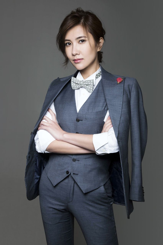 边潇潇，边潇潇，性感魅力写真<组图>（边潇潇电视剧大全最新）