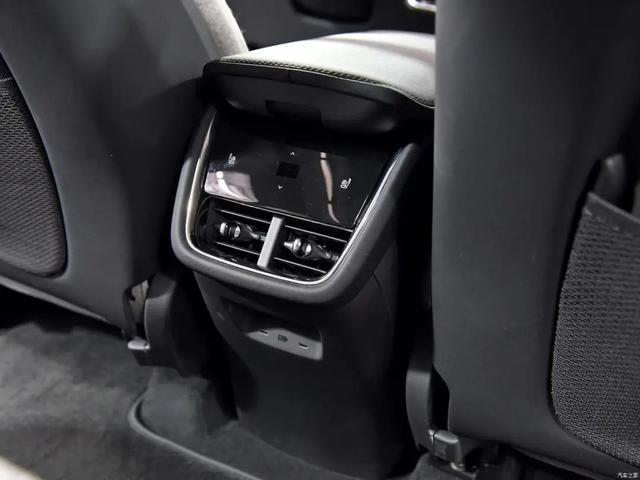 volvo是什么牌子的车，volvo是什么档次的车（沃尔沃的新旗舰SUV）