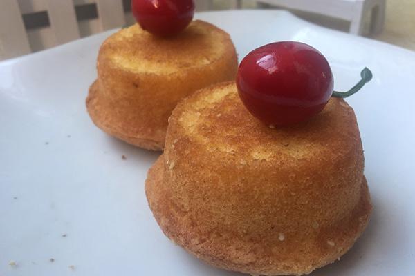 黄油是什么做的，黄油到底是用什么做成的（西方人爱吃的黄油）