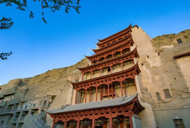 去哪里旅游比较好，三天去哪里旅游比较好（有18处“天下第一”景点）