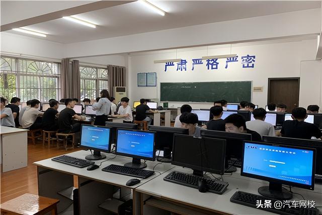 学汽修有前途吗，小孩读书差学汽修有前途吗（一个汽车维修学徒的逆袭之路）