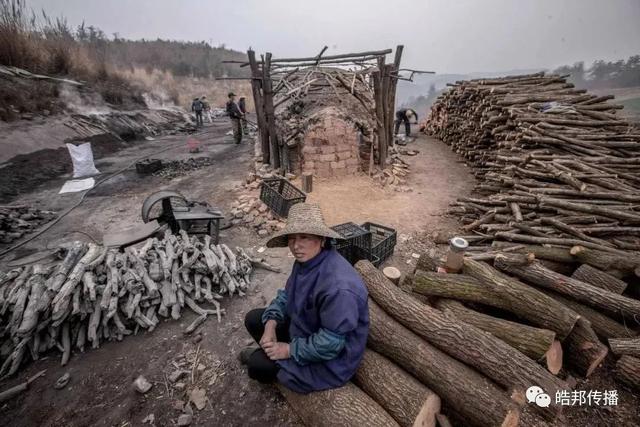 为什么烧木炭不直接烧木头 为何烧木炭不直接来烧木头，为什么烧木炭不直接烧木头（烧炭）