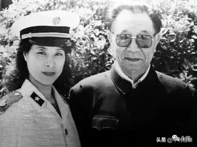 十大元帅的夫人还有在世个莫，那些健在的开国将帅夫人们