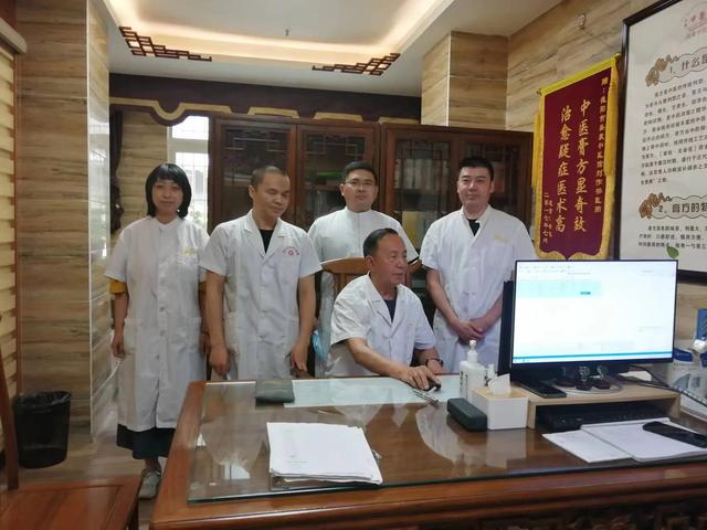 北京平心堂专家一览表，北京平心堂专家挂号多少钱（病猫日志跟诊见闻）