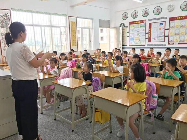 小学入学年龄调整2022，2022入学年龄调整是真的吗（2022小学生入学迎来“新调整”）