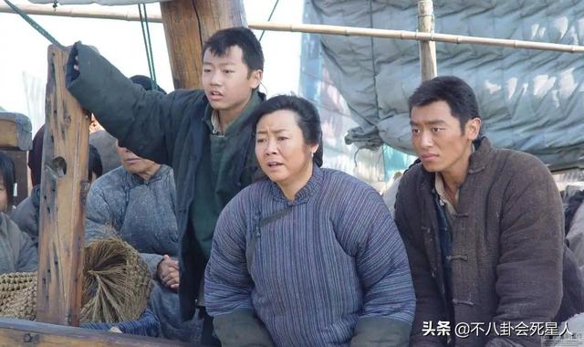 胡杨女人主题曲，胡杨女人主题曲是什么（演农村妇女出神入化的演员）