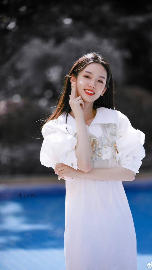 文艺范的句子关于青春，有文艺范的句子（清新文艺型的周也）