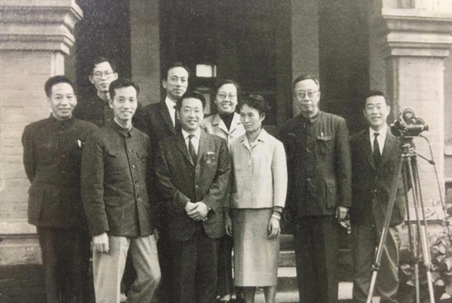 清朝最后一个皇帝是谁，清朝的最后一个皇帝是谁（为何死后谥号一直没被认可）