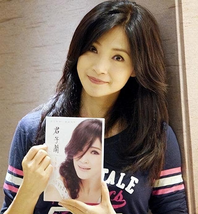 九十年代流行歌曲，九十年代流行歌曲大全100首歌（90年代昙花一现的10位玉女歌手）